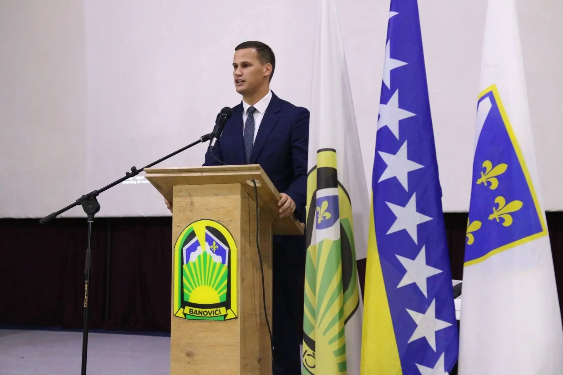 Delegacija Vlade TK prisustvovala obilježavanju Dana Općine Banovići